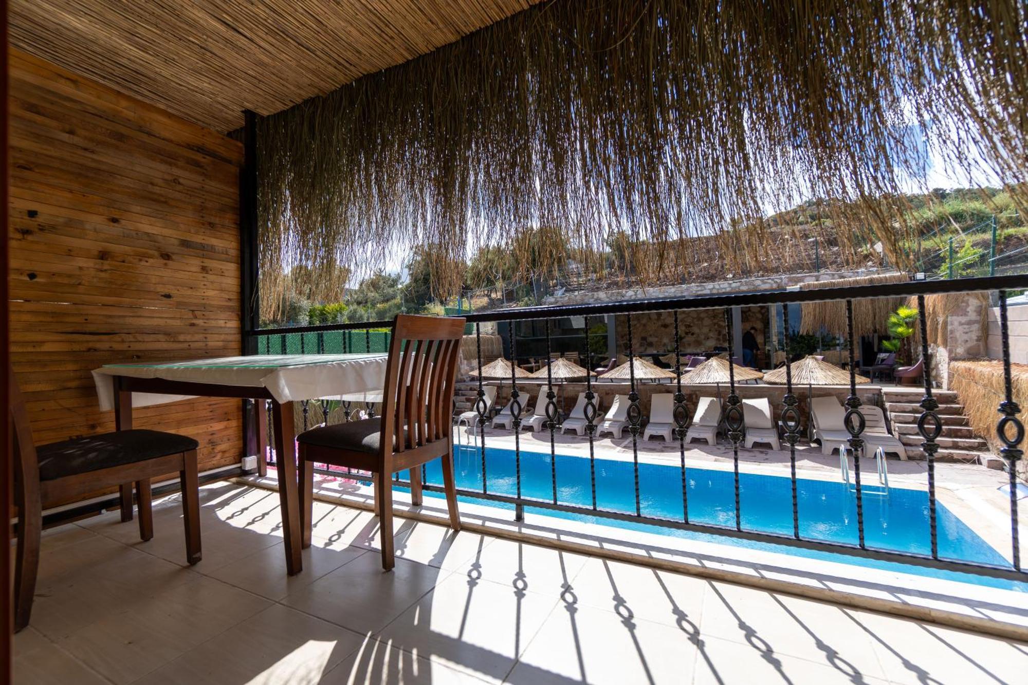 Stone House Butik Otel İzmir Exterior foto